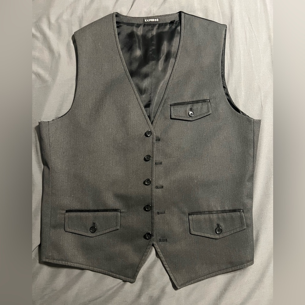 Express Vest Gray Large